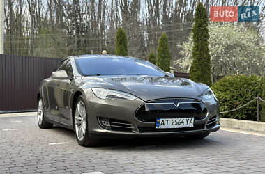 Tesla Model S 2015 Tesla Model S 2015