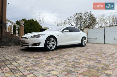 Tesla Model S 2015 Tesla Model S 2015