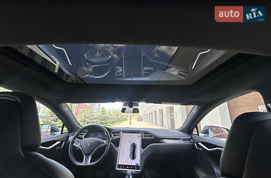 Ліфтбек Tesla Model S 2018 в 
