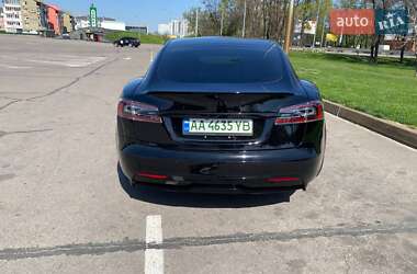 Лифтбек Tesla Model S 2021 в 