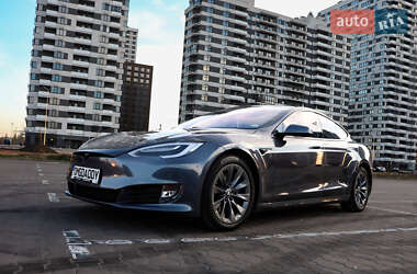 Tesla Model S 2019 Tesla Model S 2019