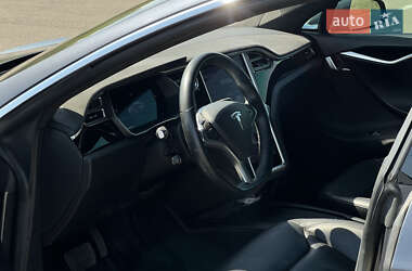 Ліфтбек Tesla Model S 2016 в 
