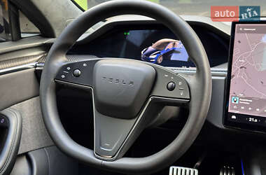 Лифтбек Tesla Model S 2021 в 