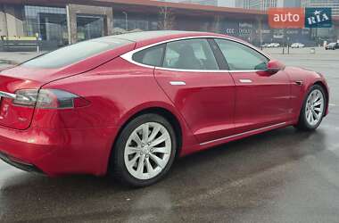 Лифтбек Tesla Model S 2017 в 