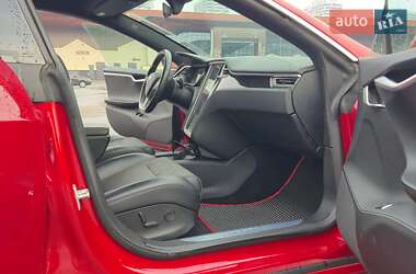 Лифтбек Tesla Model S 2017 в 
