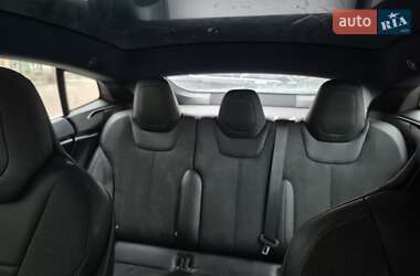 Лифтбек Tesla Model S 2017 в 