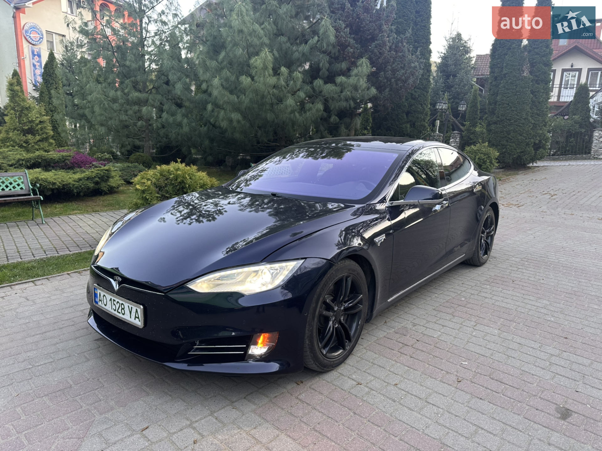 2015 Tesla Model S - мініатюра 2