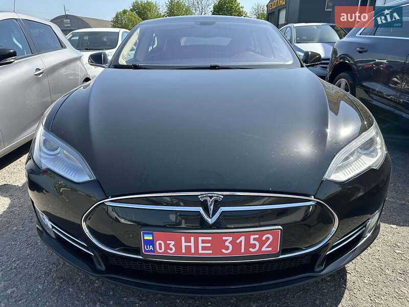 Лифтбек Tesla Model S 2013 в Одессе фото 3 Лифтбек Tesla Model S 2013 в Одессе