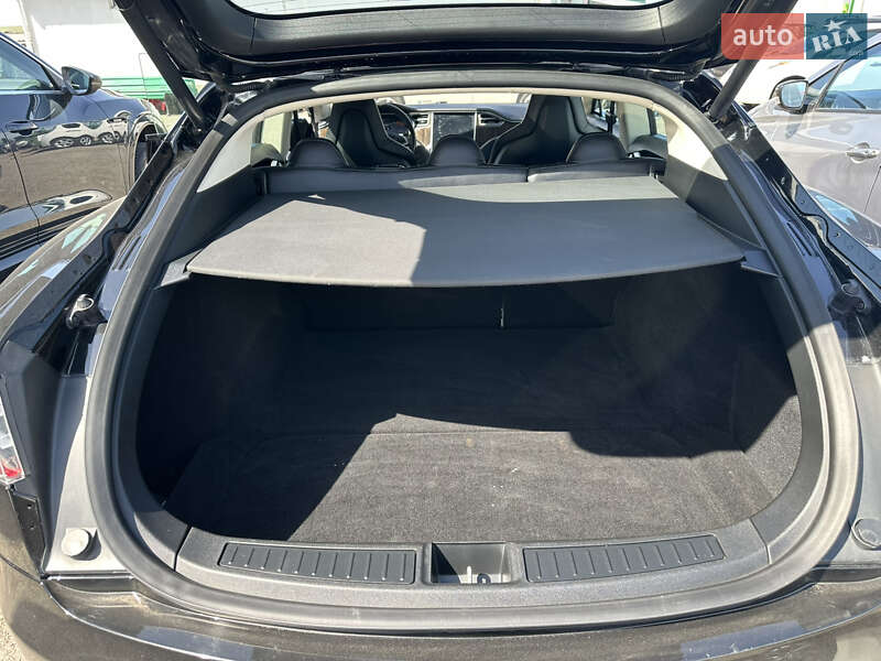 Лифтбек Tesla Model S 2013 в Одессе фото 12 Лифтбек Tesla Model S 2013 в Одессе