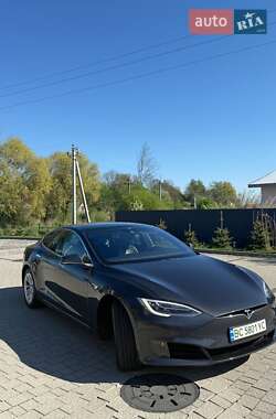 Лифтбек Tesla Model S 2016 в 
