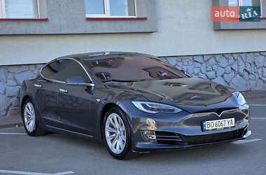 Ліфтбек Tesla Model S 2018 в Тернополі