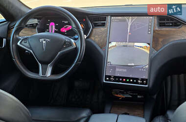 Лифтбек Tesla Model S 2018 в 