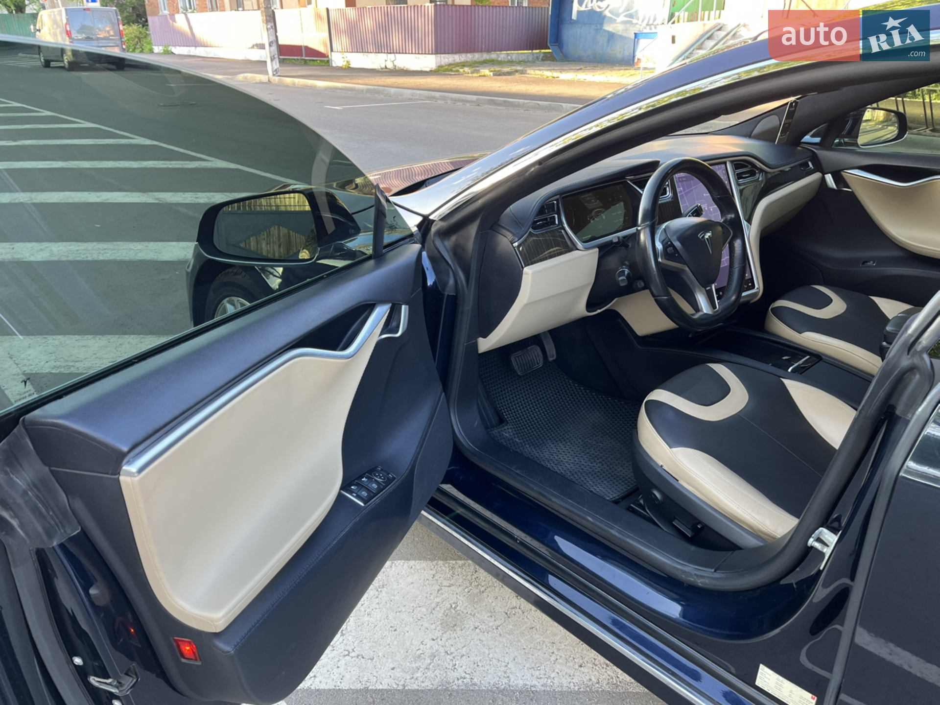 2013 Tesla Model S - мініатюра 17