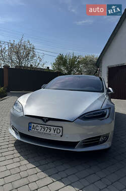 Лифтбек Tesla Model S 2017 в Владимире фото 2 Лифтбек Tesla Model S 2017 в Владимире