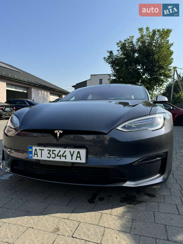 Лифтбек Tesla Model S 2021 в Ивано-Франковске