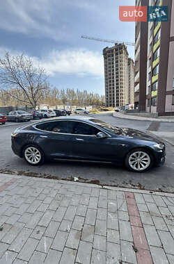 Ліфтбек Tesla Model S 2018 в Тернополі