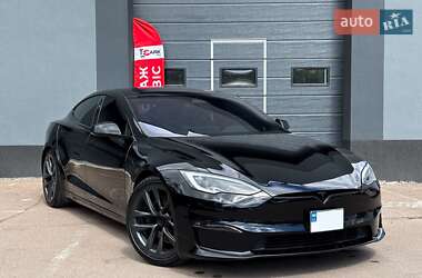 Лифтбек Tesla Model S 2023 в Киеве