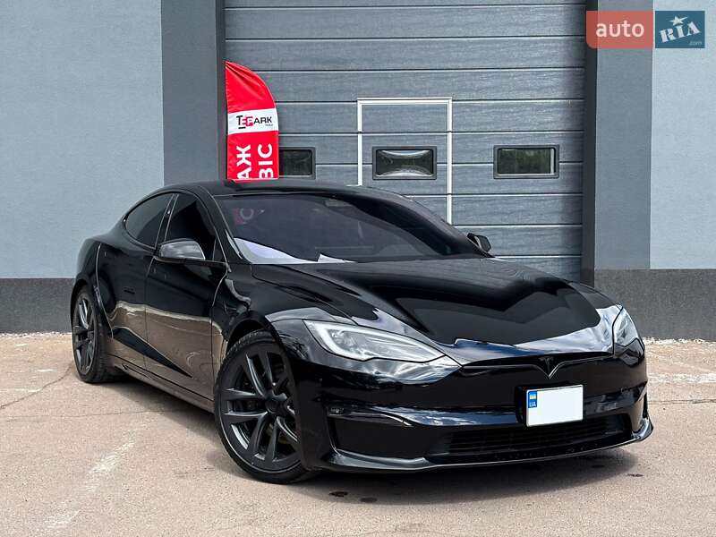 Лифтбек Tesla Model S 2023 в 