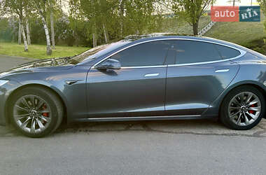 Ліфтбек Tesla Model S 2018 в 