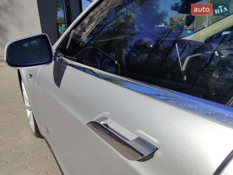 Лифтбек Tesla Model S 2014 в Тернополе