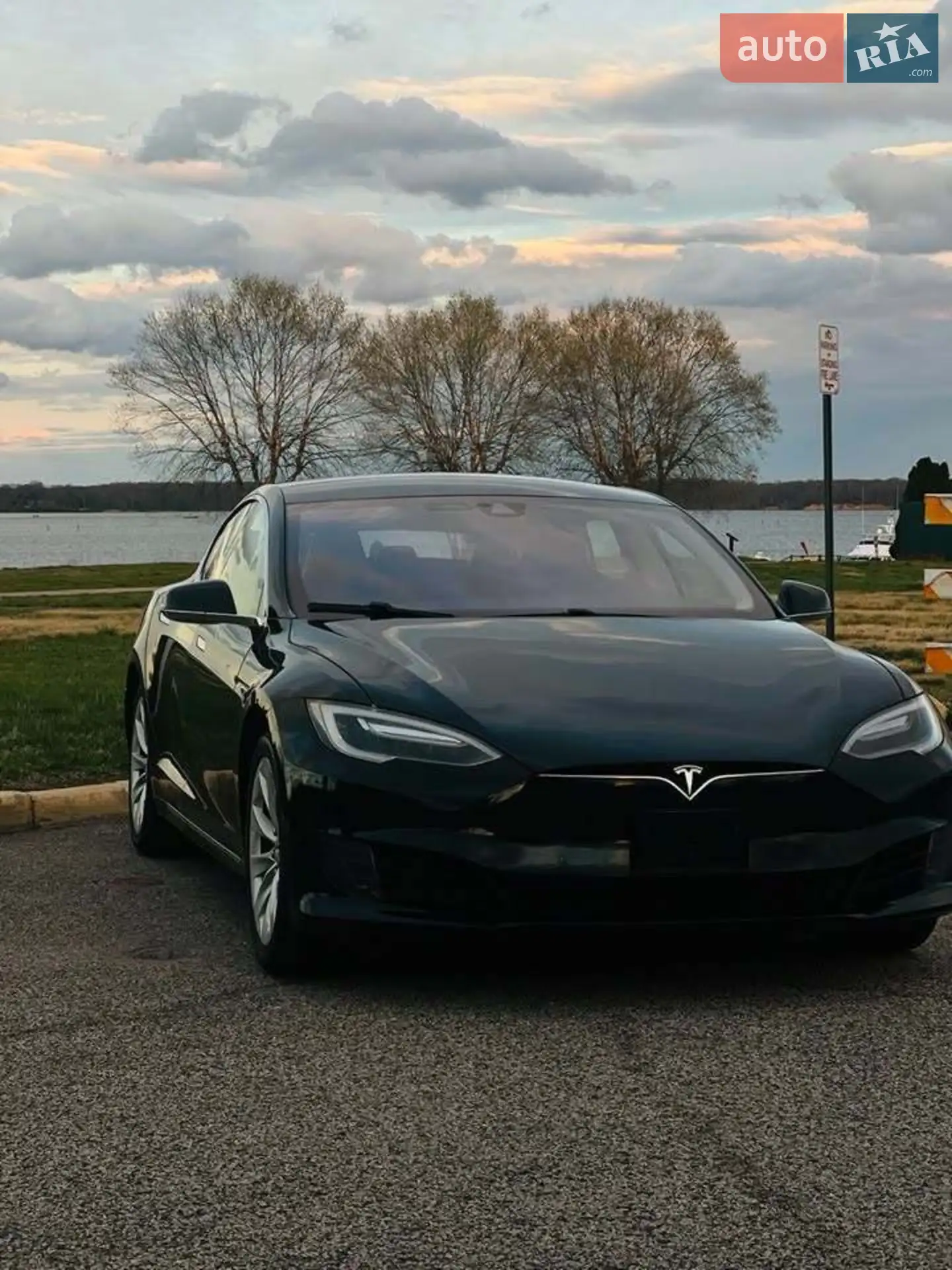2016 Tesla Model S - мініатюра 3