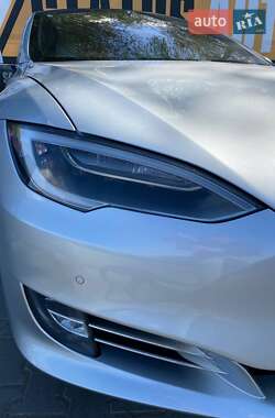 Ліфтбек Tesla Model S 2018 в 