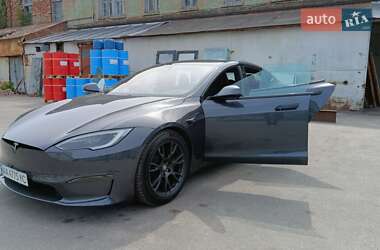 Ліфтбек Tesla Model S 2022 в 