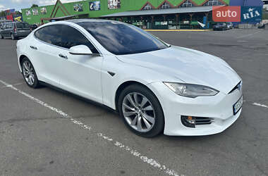Лифтбек Tesla Model S 2016 в Харькове