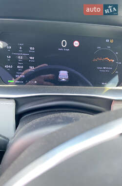 Ліфтбек Tesla Model S 2017 в 