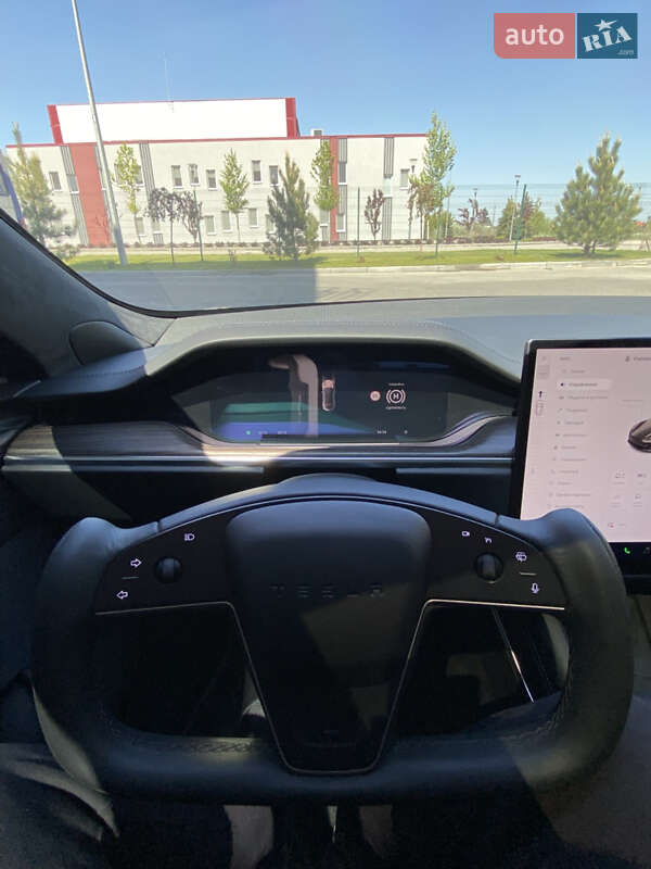 Лифтбек Tesla Model S 2022 в Днепре