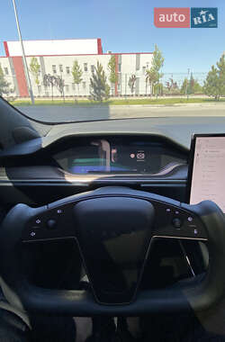 Лифтбек Tesla Model S 2022 в 