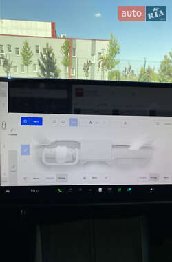 Лифтбек Tesla Model S 2022 в 