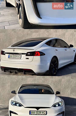 Лифтбек Tesla Model S 2021 в 
