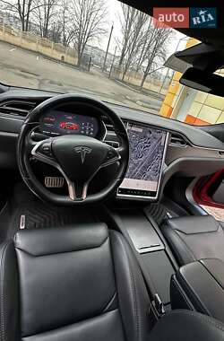 Ліфтбек Tesla Model S 2017 в 