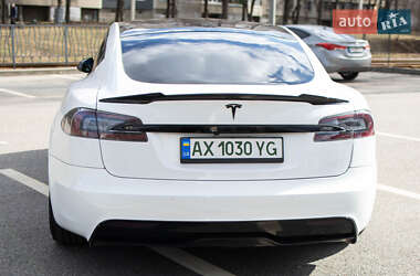 Ліфтбек Tesla Model S 2021 в 