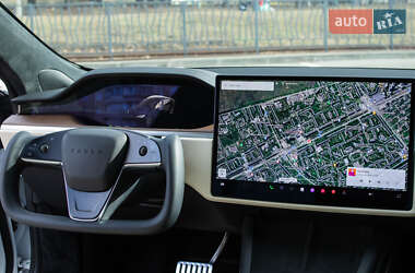 Ліфтбек Tesla Model S 2021 в 