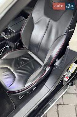 Ліфтбек Tesla Model S 2013 в 