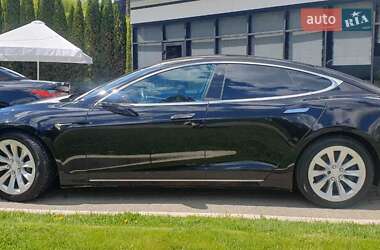 Ліфтбек Tesla Model S 2017 в 