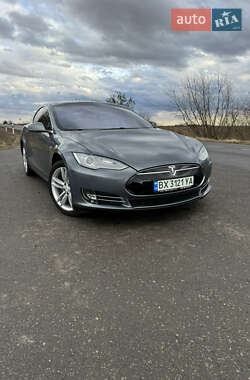 Ліфтбек Tesla Model S 2014 в Києві