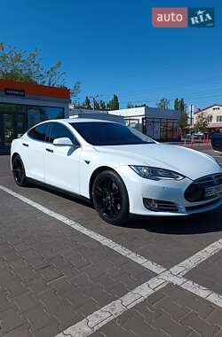 Лифтбек Tesla Model S 2015 в Одессе