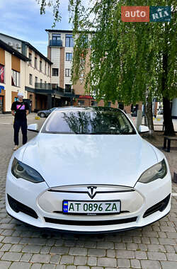 Ліфтбек Tesla Model S 2013 в Коломиї