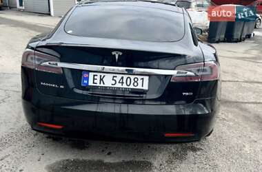 Лифтбек Tesla Model S 2017 в 
