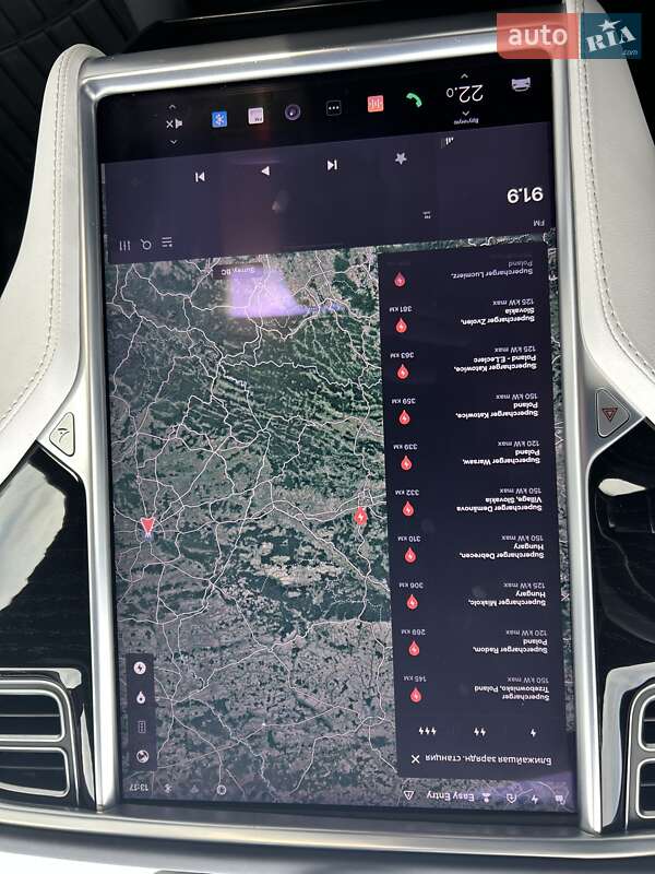 Лифтбек Tesla Model S 2017 в Львове