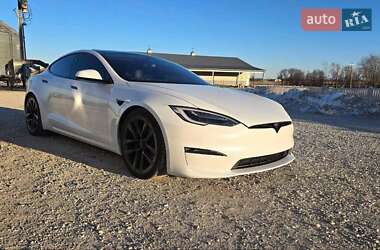 Лифтбек Tesla Model S 2021 в 