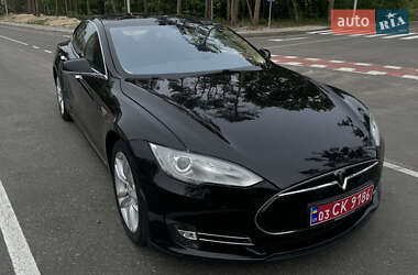 Ліфтбек Tesla Model S 2014 в 