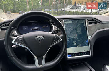 Ліфтбек Tesla Model S 2014 в 
