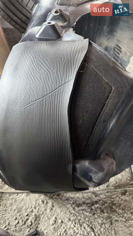 Ліфтбек Tesla Model S 2022 в Києві