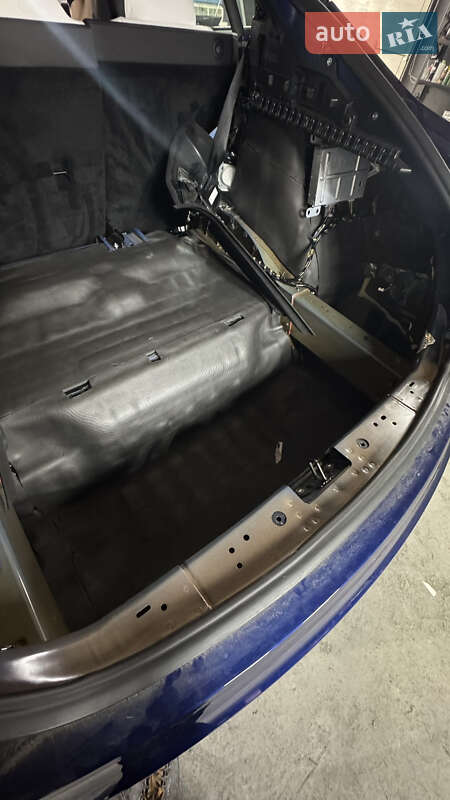 Ліфтбек Tesla Model S 2022 в Києві