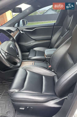 Лифтбек Tesla Model S 2020 в 