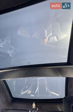 Ліфтбек Tesla Model S 2013 в 